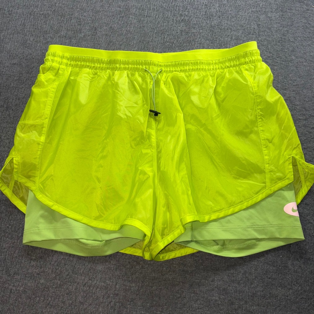 Nike Womens Run Division 2-in-1 Running Shorts Volt Lime Green DM7739-321 Size M